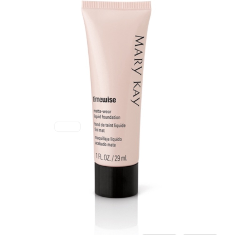 Timewise matte-wear liquid foundation